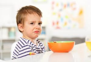 7 съвета за стимулиране на апетита на малчугани, които не желаят да се хранят