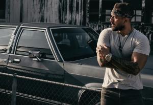 Виц: От всичките ми съученици само Пешо остана в България