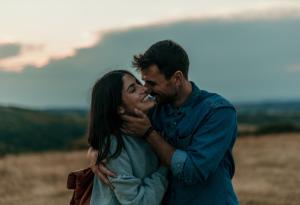 6 неща, на които мъжът обръща внимание, ако иска да има сериозна връзка