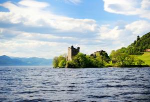 Мащабният проект за издирването на чудовището от Лох Нес завърши без успех