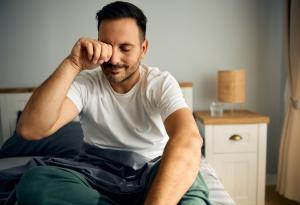 Виц: Най-краткият сутрешен диалог между съквартиранти