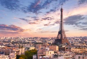 Виц: Пак искам в Париж