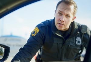 Виц: Защо колата ви се движи на зиг-заг?