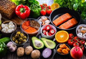 Средиземноморската диета намалява симптомите на псориазис с до 75%