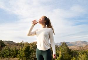 Недостатъчното пиене на вода причинява по-силна реакция на стрес