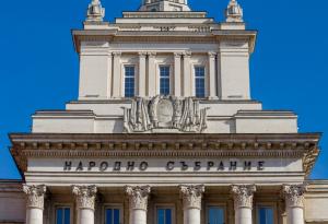 Виц: 95% от българите са доволни от заплатата си