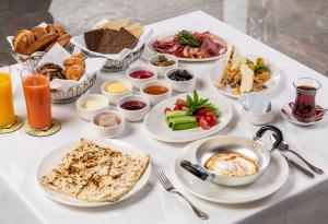Какво да ядем и какво да НЕ ядем сутрин