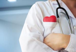 Защо медицината често има опасни странични ефекти върху жените