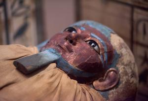 Откриха стотици древни мумии в огромен египетски некропол