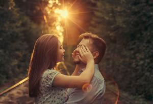 В любовта търсиш липсващите парчета от себе си