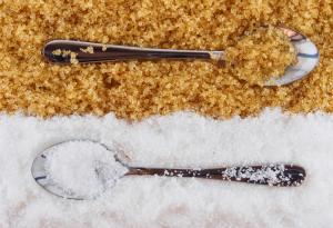 По-полезна ли е кафявата захар от бялата?