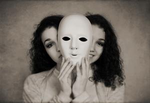 Най-грозното е да напомниш на някого за миналото му, когато се е променил