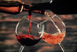 Бялото или червеното вино е по-полезно?