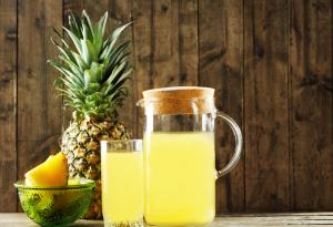 Ползите за здравето от ананасовия сок