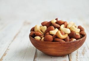 Порция ядки дневно може да намали риска от депресия