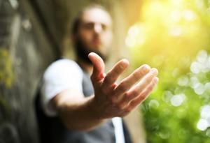 Как да помолим за помощ и да ни кажат "да"