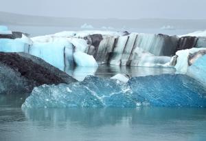 Събудените микроби от вечната замръзналост могат да заразят съвременните клетки и да предизвикат хаос