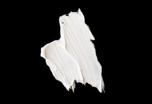 Създадоха ултра бяла боя с толкова висока отразителност, че дори охлажда сградите