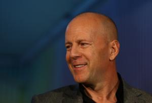 Брус Уилис за общественото мнение