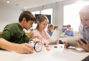 Колин Пауъл: Децата се нуждаят от структура