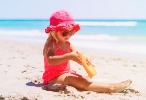 Слънцезащита за деца: ето какво трябва да знаете!