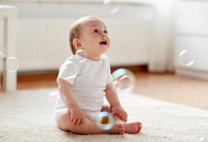 Ритуал за хигиена и хидратация за здрава кожа при кърмачетата (подкаст)