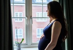 Безобидна ли е тъгата по време на бременност