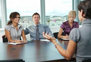 8 въпроса, които трябва да зададете, когато кандидатствате за работа