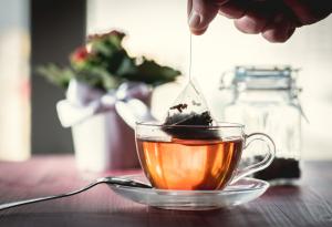 Във вашата чаша чай е пълно със следи от безгръбначни животни