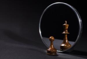 Край на съмненията в себе си: 4 начина да накарате вътрешния си критик да млъкне