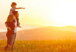 Мигел Руис: Петте споразумения – път към щастието