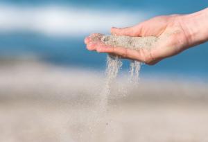 Каквото и да ти отнема животът, остави го да си отиде