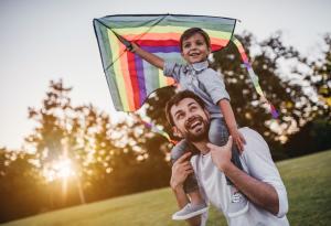 Докато учим децата си, всъщност те учат нас