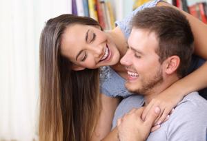 Виц: Скъпа, може ли да изляза с приятели на по бира?