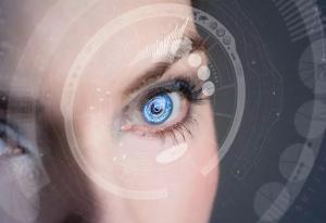 Mojo Vision разработи контактни лещи с добавена реалност