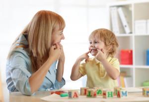 10 съвета за стимулиране говора на детето