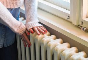 Периодично или постоянно: Кой е най-евтиният начин да затопляме дома си?