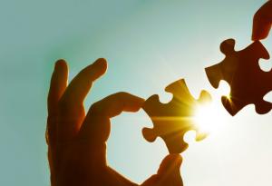 Можете ли да разрешите тази класическа математическа загадка с шапки?