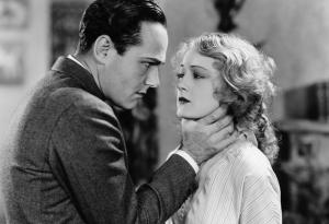 Нарцисистът не ви обича – той ви използва: Как да го разпознаете