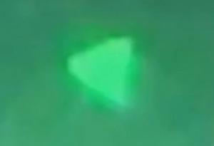 Пентагонът потвърди, че кадрите на „пирамидовидното НЛО“ са истински