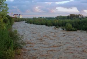 Бедствия по наша вина: Къде се пробива системата?