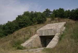 Тракийската гробница Жаба могила край Стрелча отново е отворена за посетители