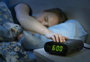  Как да се събудим по-лесно сутрин