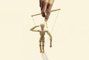 4 дискретни техники за манипулация, които подминаваме