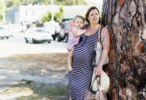 Скъпа бременна майко, с бебе на ръце...