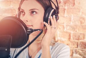  Защо гласът ни звучи различно на запис? 