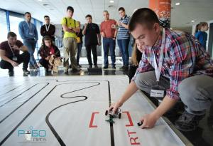 Робо Лига България обединява ентусиасти в състезания с роботи за шести пореден път 