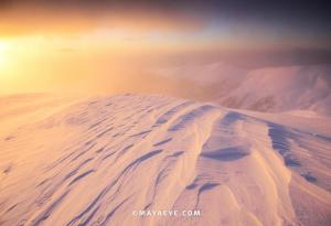 Магията на българските планини през обектива на Мая Къркаличева