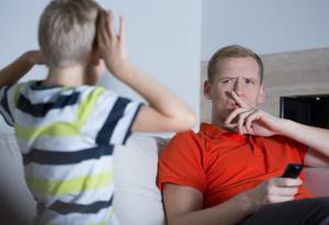 Най-важните правила за мъжете, чиито съпруги гледат децата у дома