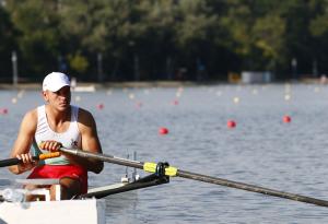 Борис Йотов ще гребе на четвъртфиналите на световното в Пловдив